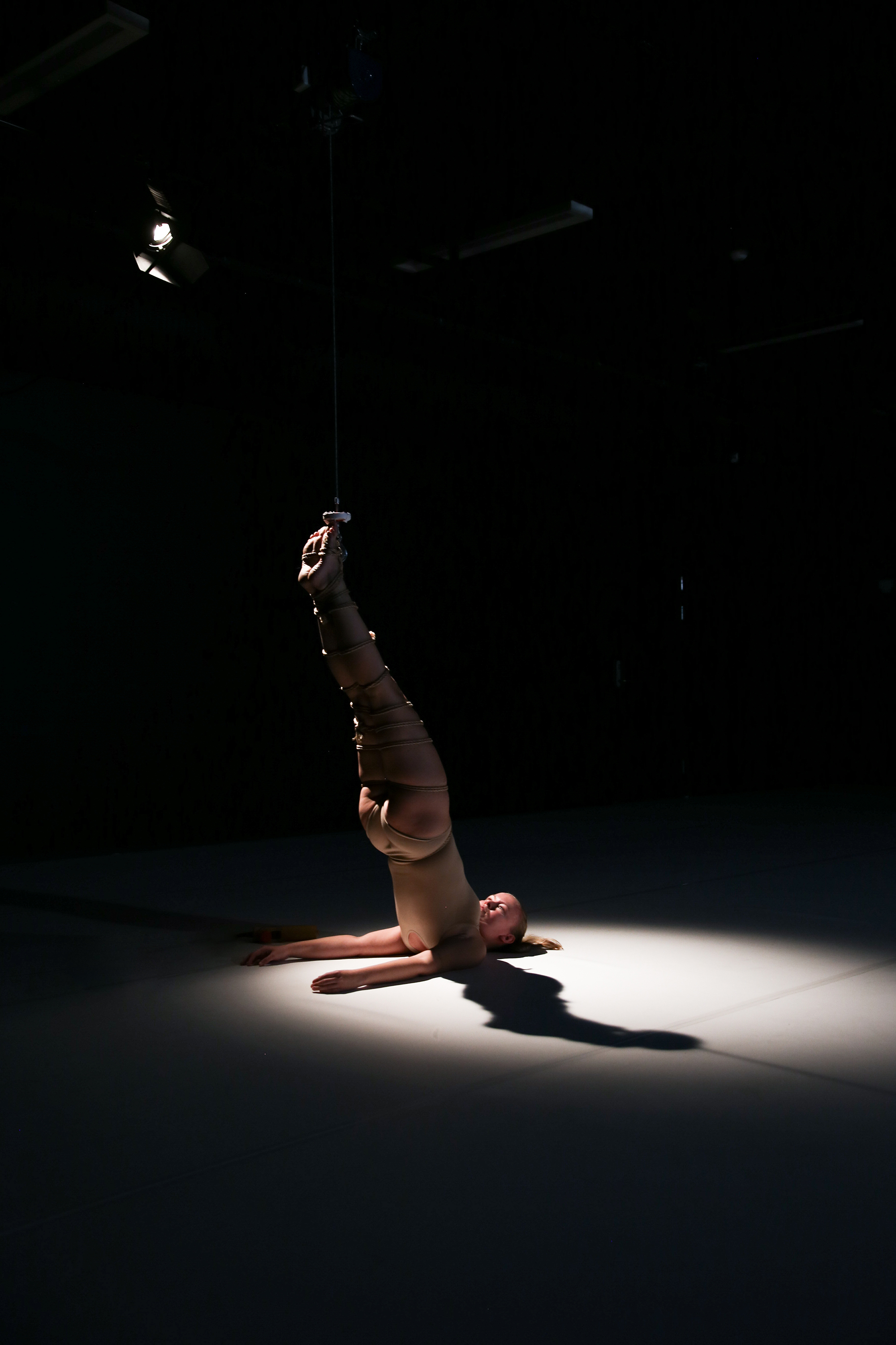 UNLEARNING HOW TO WALK – by Emilie Beske (artist's photo)